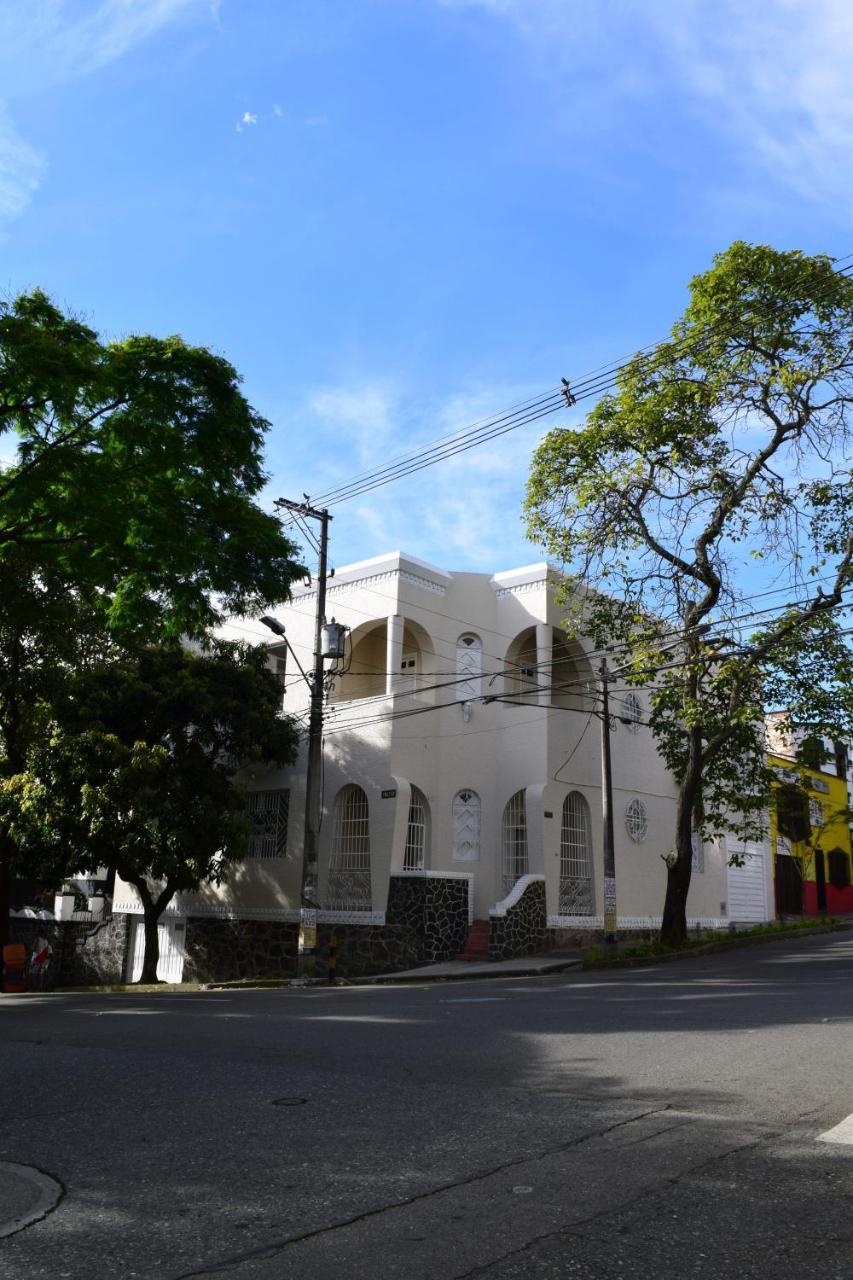 Nomad Hostel Medellin Exterior photo